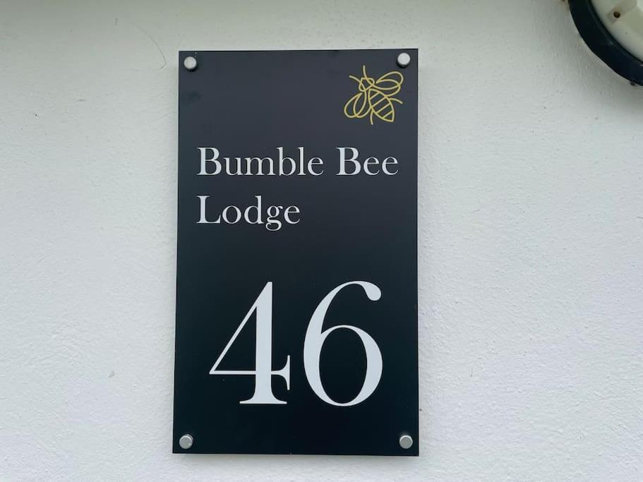 Bumblebee Saint Cleer