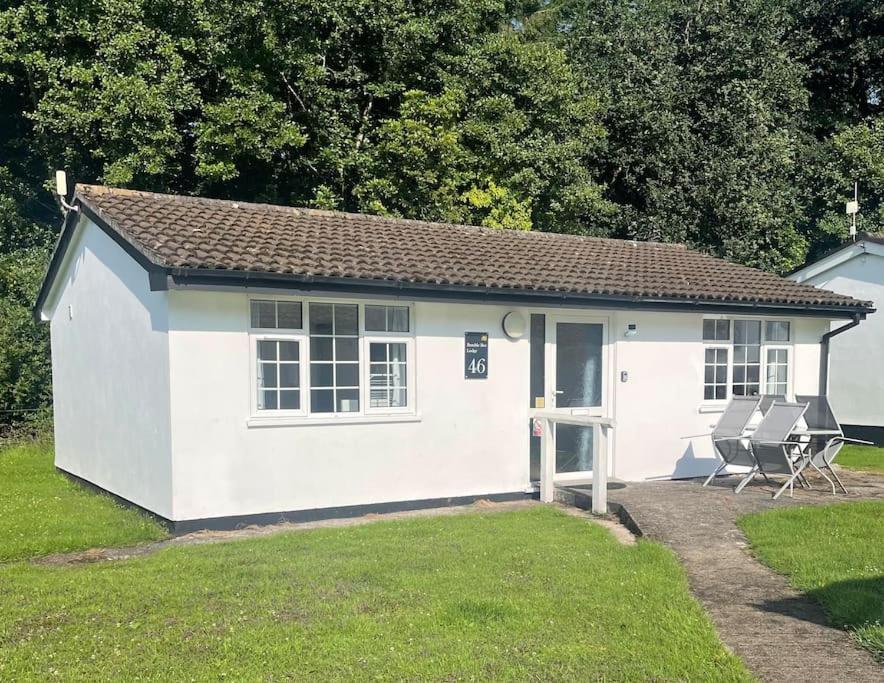 Bumblebee Holiday home Saint Cleer
